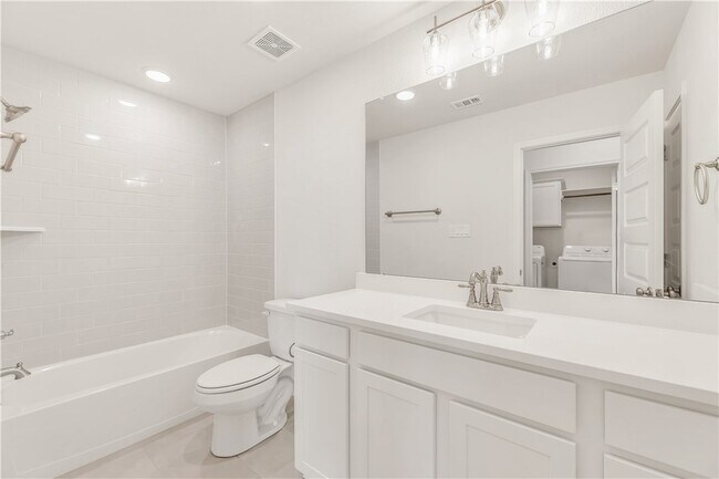 Building Photo - 3168 N Earl Rudder Fwy