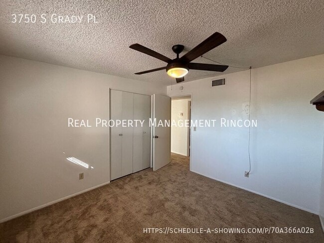Building Photo - 3750 S Grady Pl