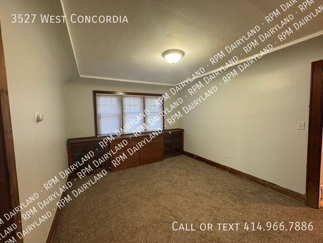 Building Photo - 3527 West Concordia-