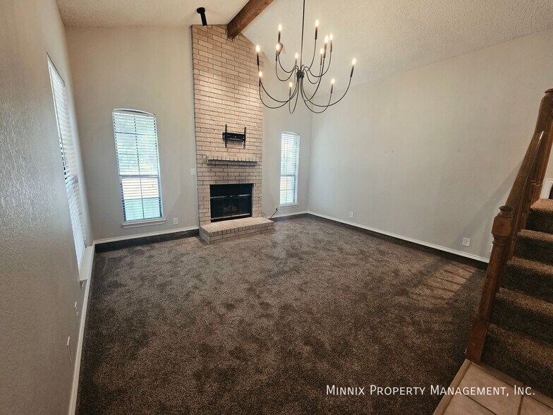 Building Photo - 3826 Nassau Dr