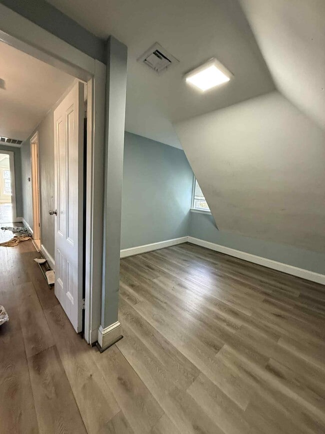 Building Photo - 452 Gallivan Blvd