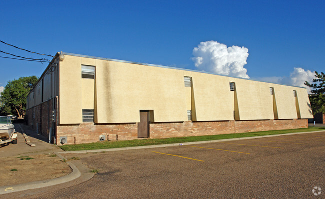 Building Photo - Sacramento Apartments