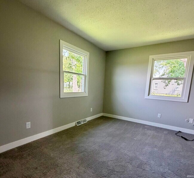 Building Photo - 4800 IN-37