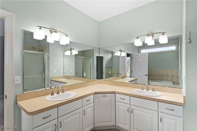 Building Photo - 8130 Crystal Creek Dr