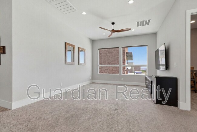 Building Photo - 10941 Earth Hues Ct