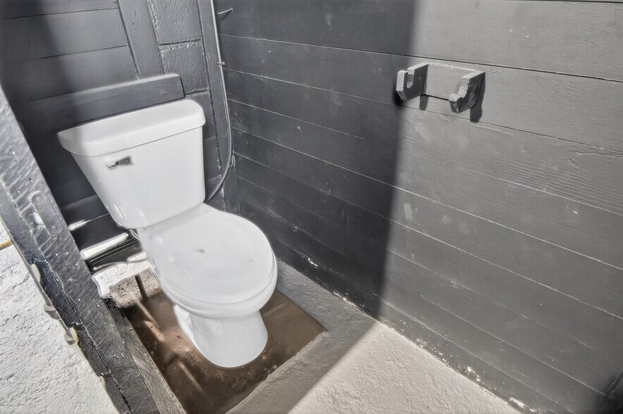 Building Photo - 3015 19th St