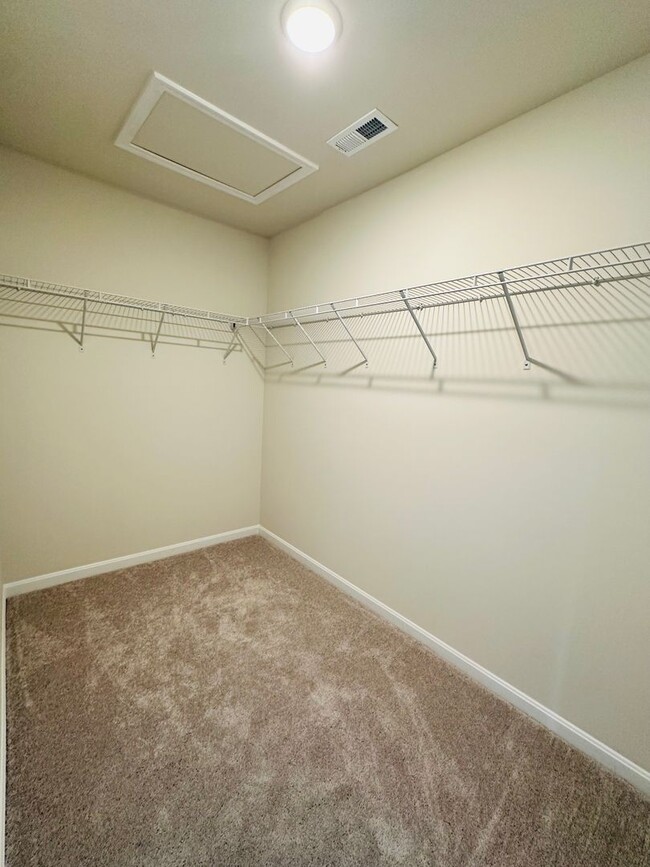 Building Photo - Charming New Construction Home for Rent in...