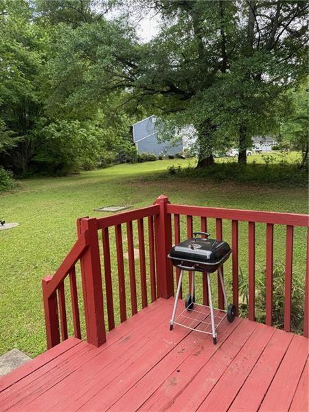 Building Photo - 2578 Shadowbrook Dr