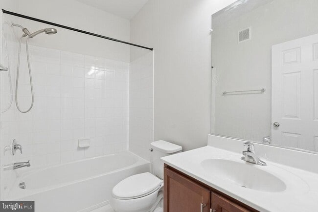 Building Photo - 20591 Geddes Terrace