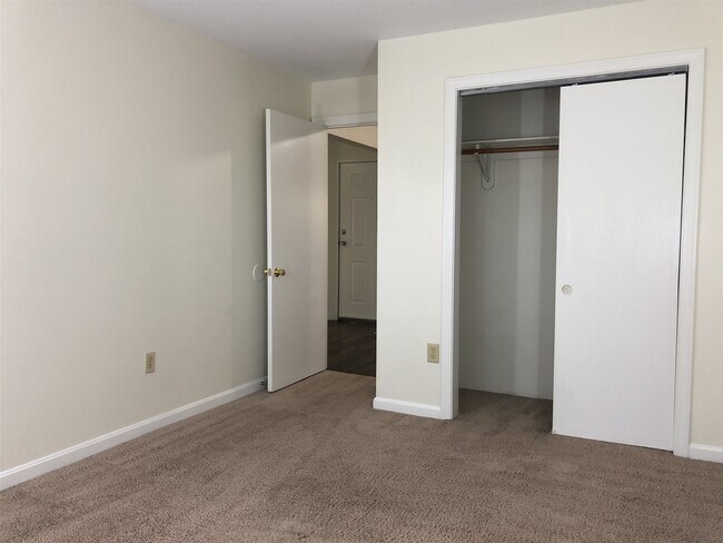 Building Photo - 11 Railroad Ave