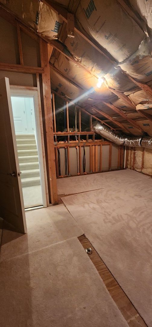 Building Photo - 140 Island Cottage Way
