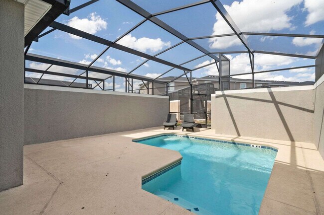 Building Photo - 4291 Paragraph Dr