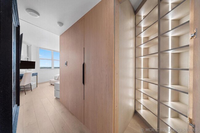 Building Photo - 1340 S Ocean Blvd