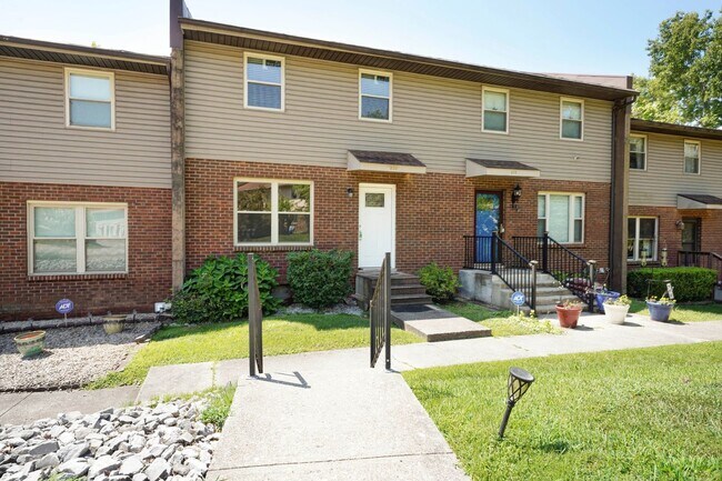 Building Photo - 203 Walker Dr