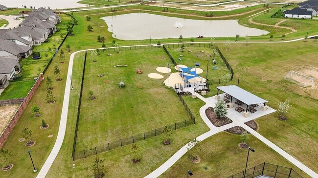 Building Photo - 1491 Twilight Grn Dr