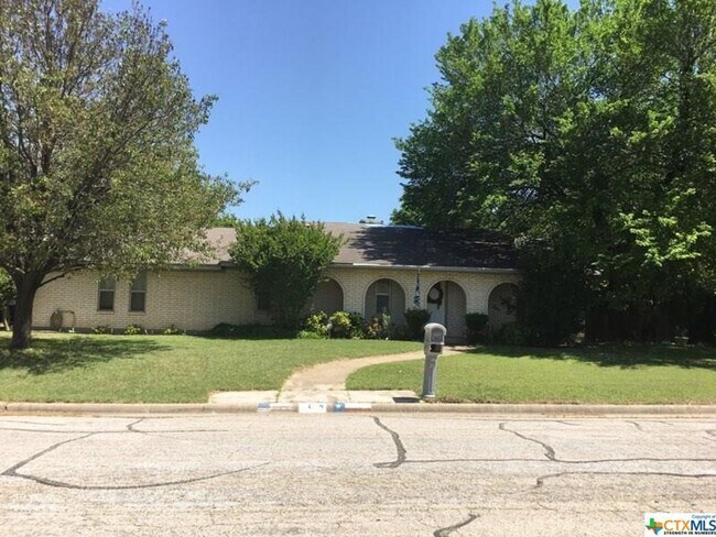 Primary Photo - *PENDING* Corner Lot Rental in Harker Heights