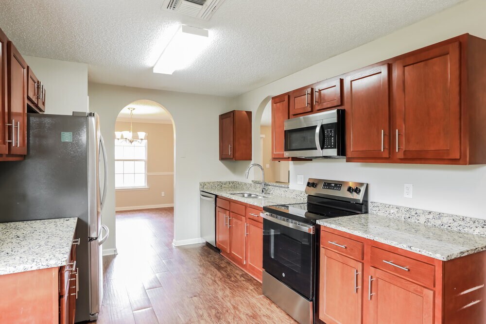 Building Photo - 607 Cozybrook Ln