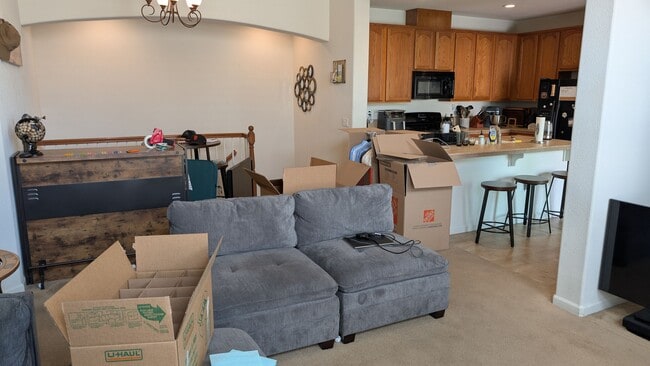 Building Photo - WELCOME HOME! Available 2 Bedroom 2 Bath Located in Elk Grove! Contact us today!!!