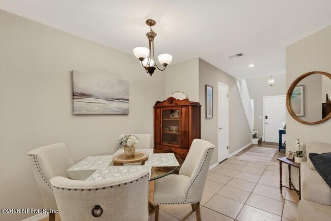 Building Photo - 323 Sand Castle Way