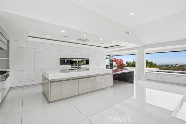 Building Photo - 48 Drakes Bay Dr