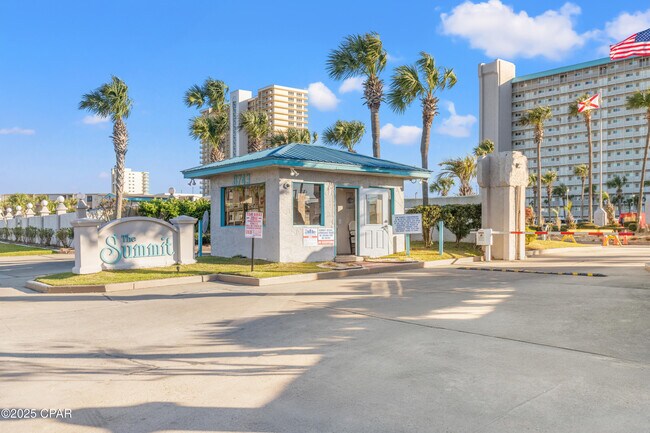 Building Photo - 8743 Thomas Dr