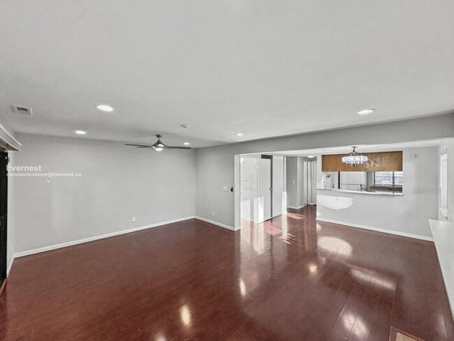 Building Photo - 6395 Joaquin Murieta Ave