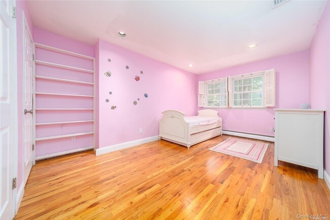 Building Photo - 65 Starling Ct