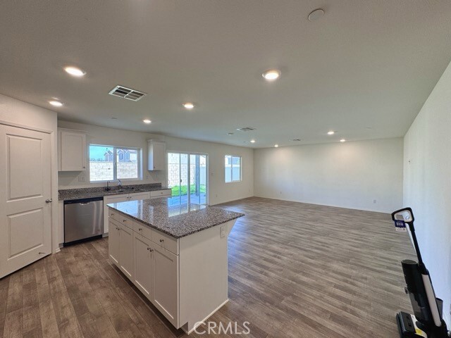 Building Photo - 28798 Enclave Ln