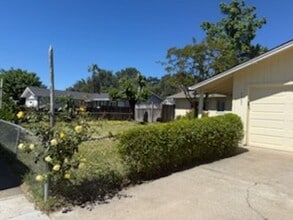 Building Photo - 6363 Eldon Ave