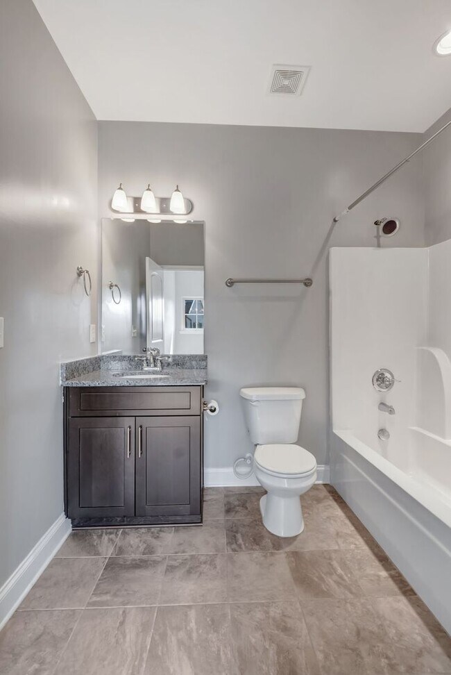 Building Photo - Harpeth Park Townhome in Bellevue