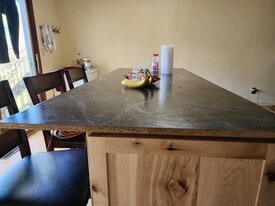 Building Photo - 316 Hartford Rd