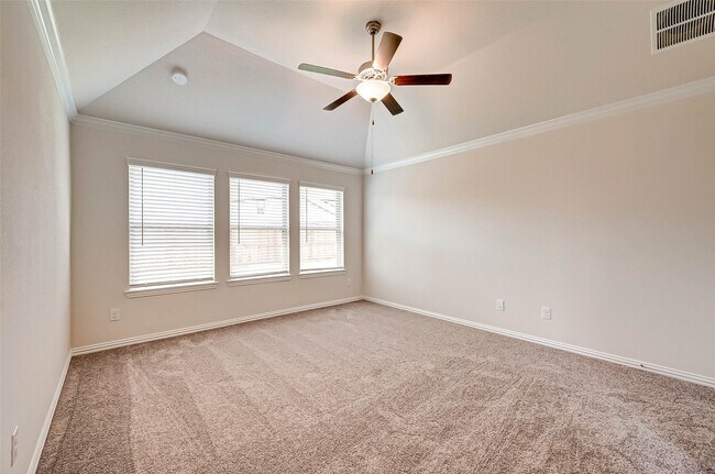 Building Photo - 2307 Green Kale Dr