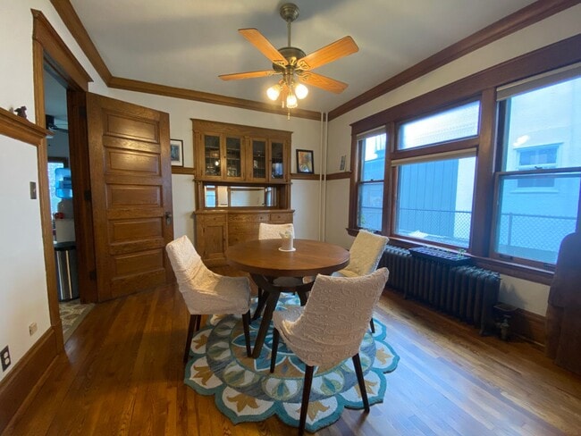 Building Photo - Single Family Home w/ Garage in Daytons Bl...