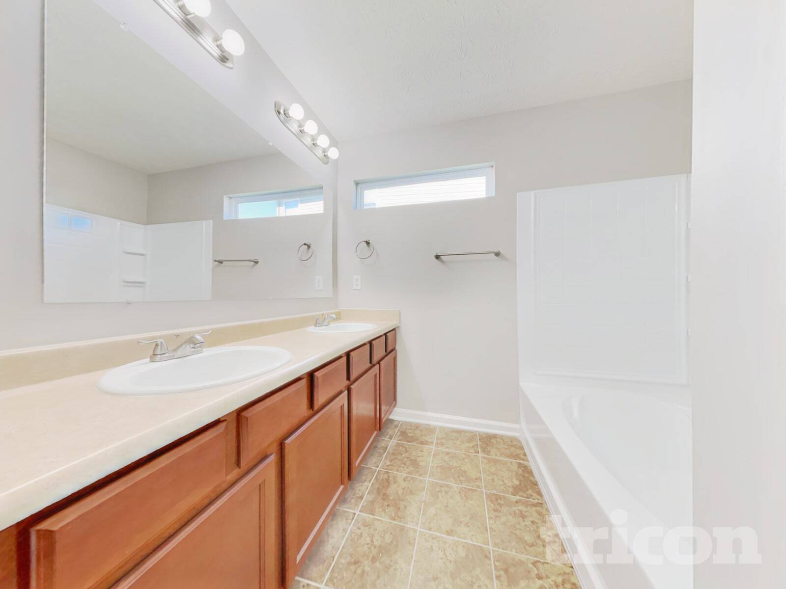 Building Photo - 4822 Penoyer Ln