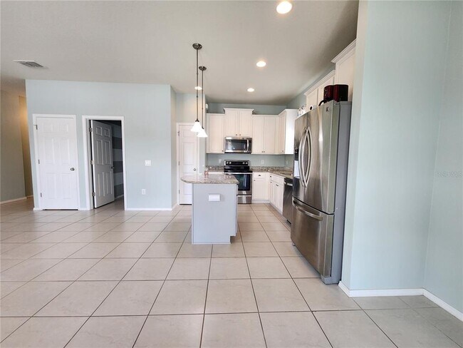 Building Photo - 15734 Stone House Dr