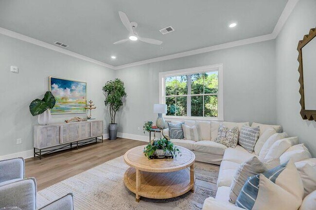 Building Photo - 7425 Indigo Palms Way