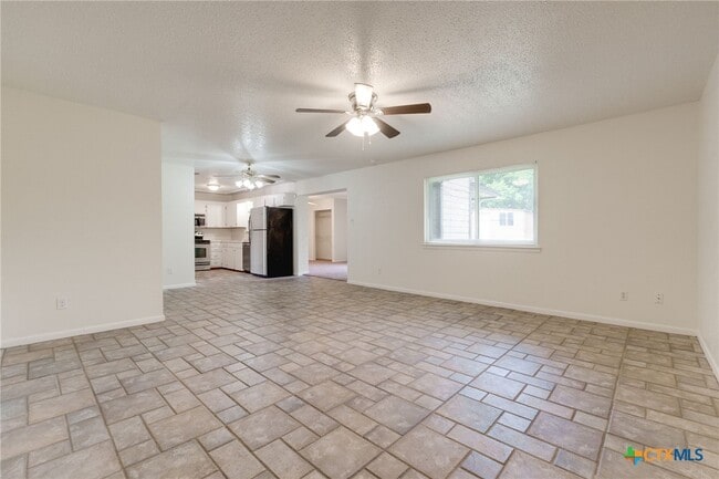 Building Photo - 1103 Deorsam Dr