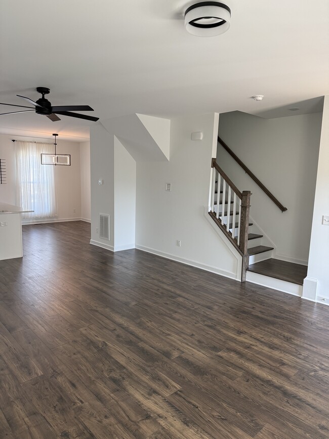 Building Photo - 179 Broad St