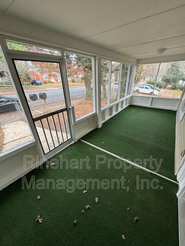 Building Photo - 504 N Confederate Ave