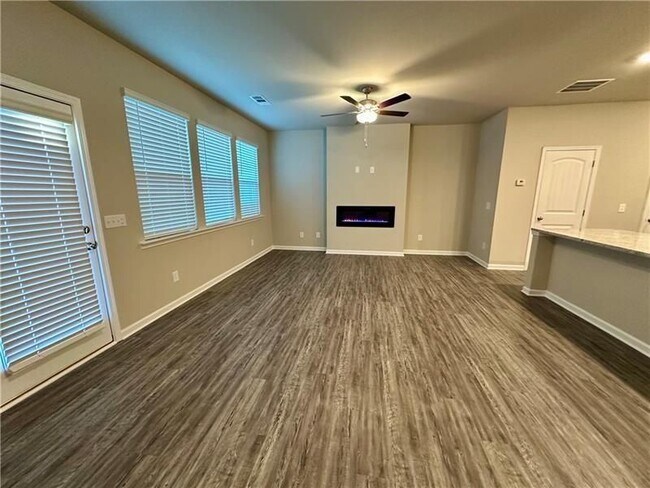 Building Photo - 252 Whitetail Cir