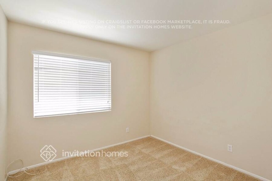 Building Photo - 1445 Nutmey Ln