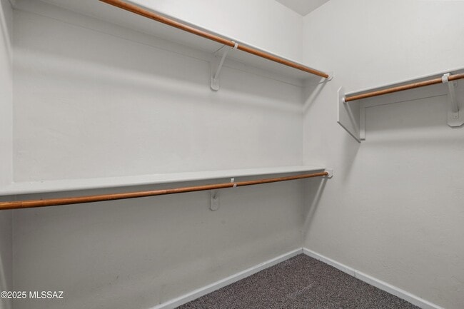 Building Photo - 12708 N Rodeo Land