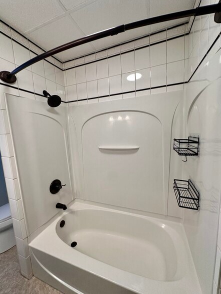 Building Photo - 210 E Allegheny St