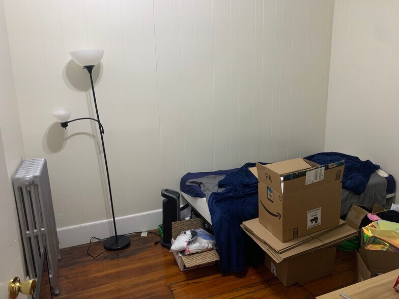 Building Photo - 43 Bay State Rd