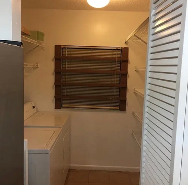 Building Photo - 13381 SW 88th Terrace