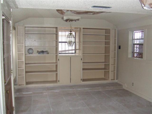 Building Photo - 9106 Shepard Dr