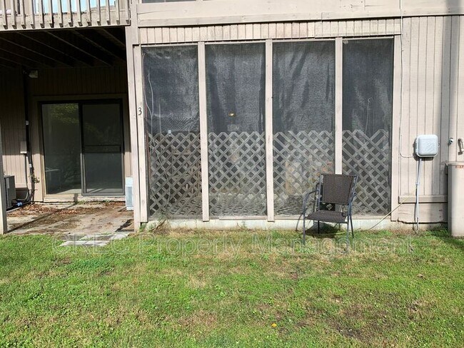 Building Photo - 2736 Jobee Dr
