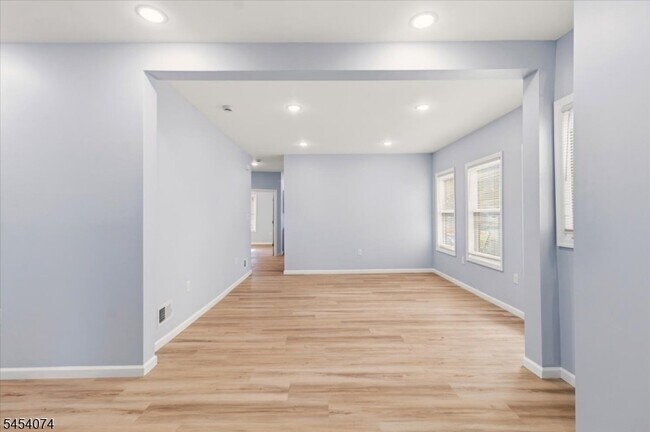 Building Photo - 76 Grumman Ave