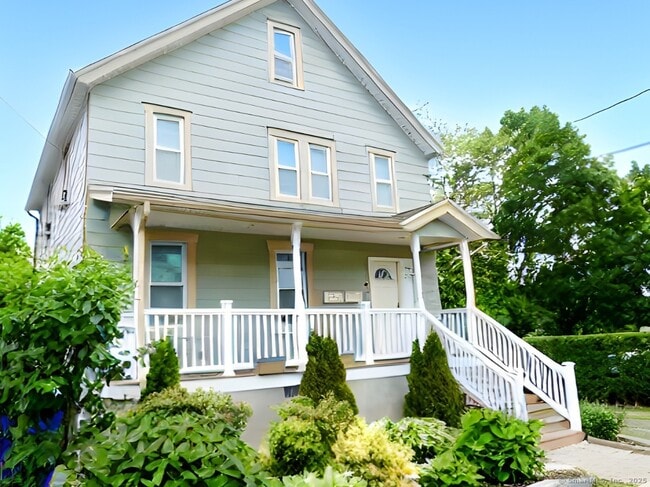 Primary Photo - 188 Ely Ave