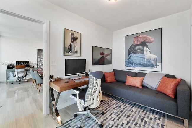 Building Photo - 1451 Brickell Ave